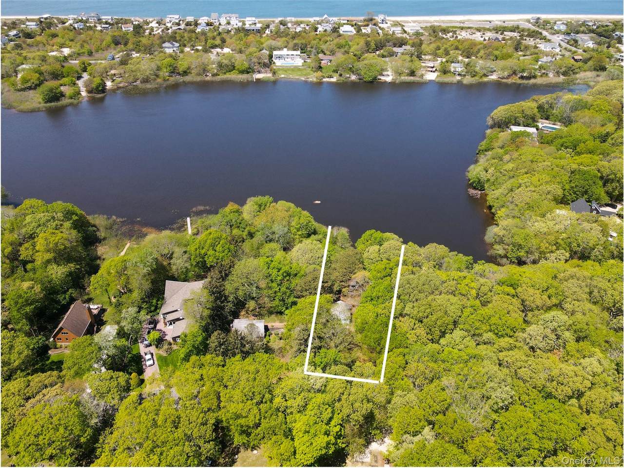 8515 Soundview Avenue - Photo 1