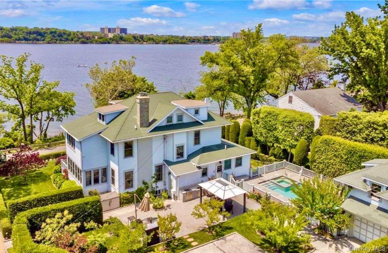 102 Shore Road - Photo 1
