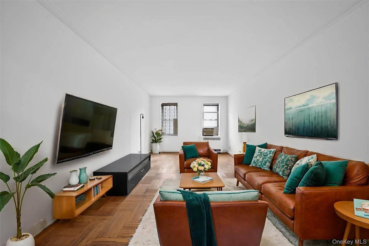 2190 Boston Road - Photo 1