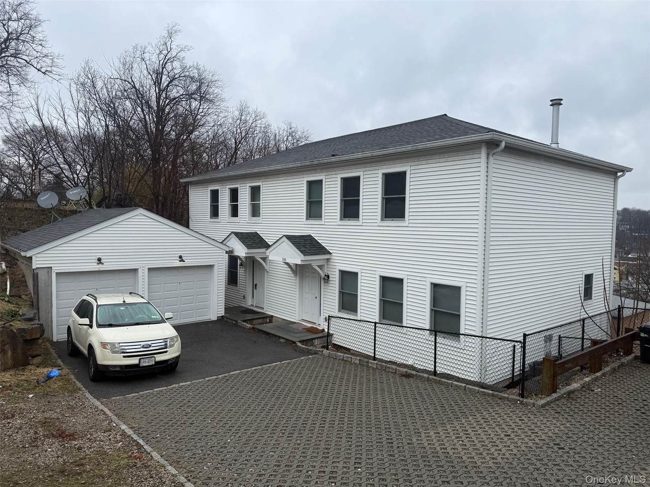 62 Gibson Place - Photo 1