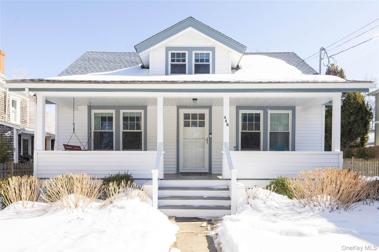 446 6th Street - Photo 1