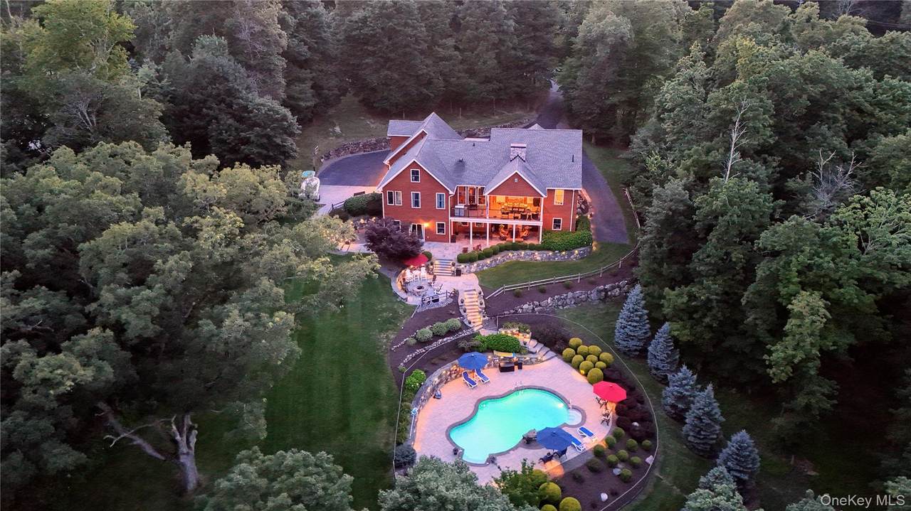 1 Peck Ridge Road - Photo 1