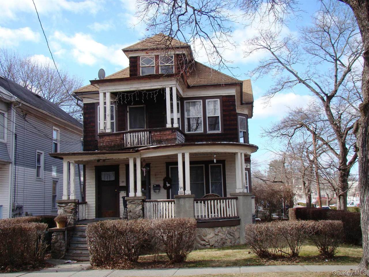 10 Worrall Avenue - Photo 1