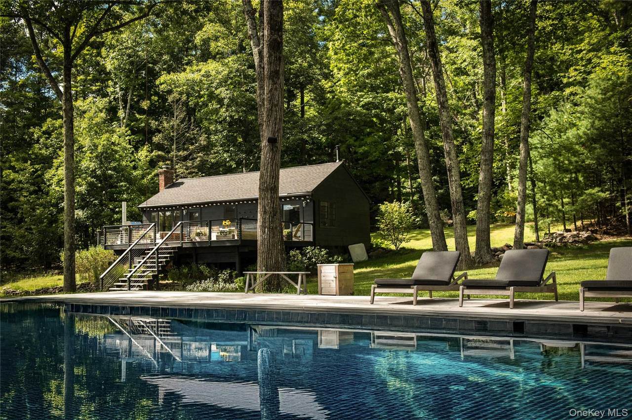55 Nordic Drive - Photo 1