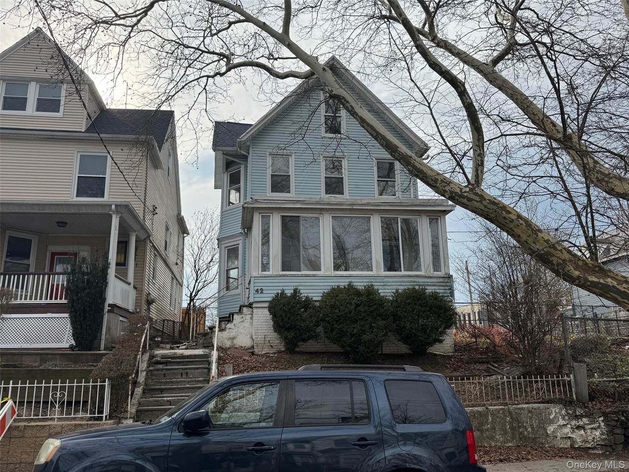 42 Union Avenue - Photo 1