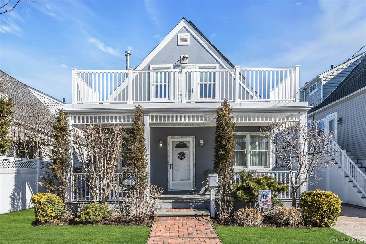 2108 Bay Boulevard - Photo 1