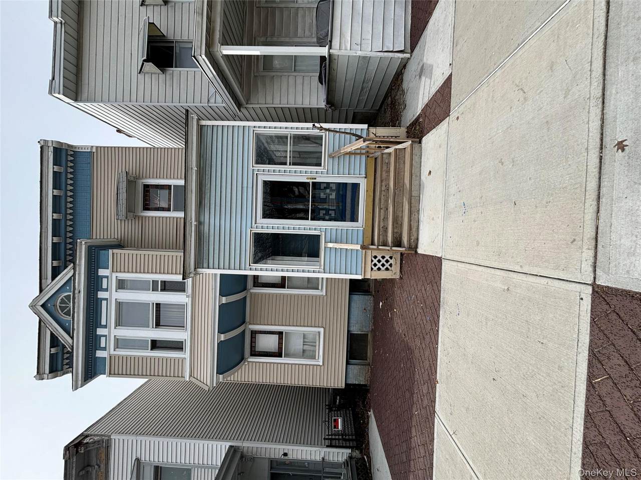 135 Fifth Avenue - Photo 1