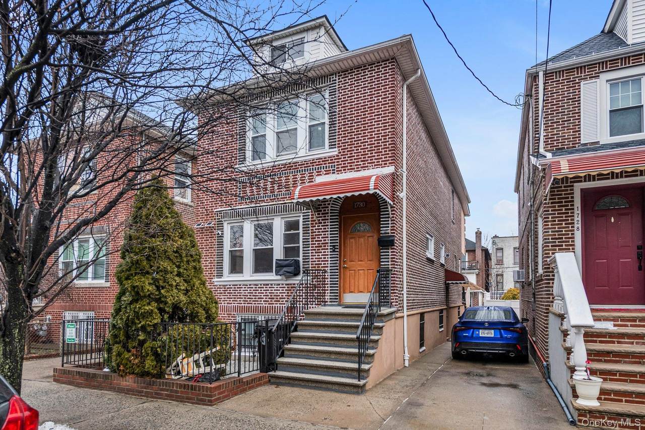1730 Colden Avenue - Photo 1