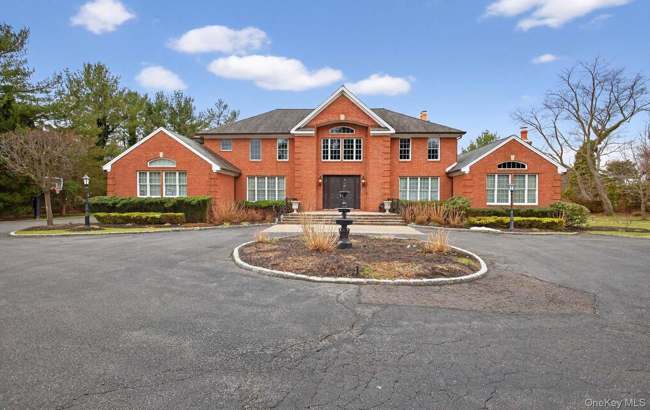 301 Berry Hill Road - Photo 1