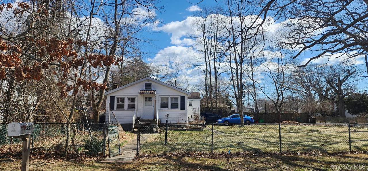 85 Woodside Road - Photo 1