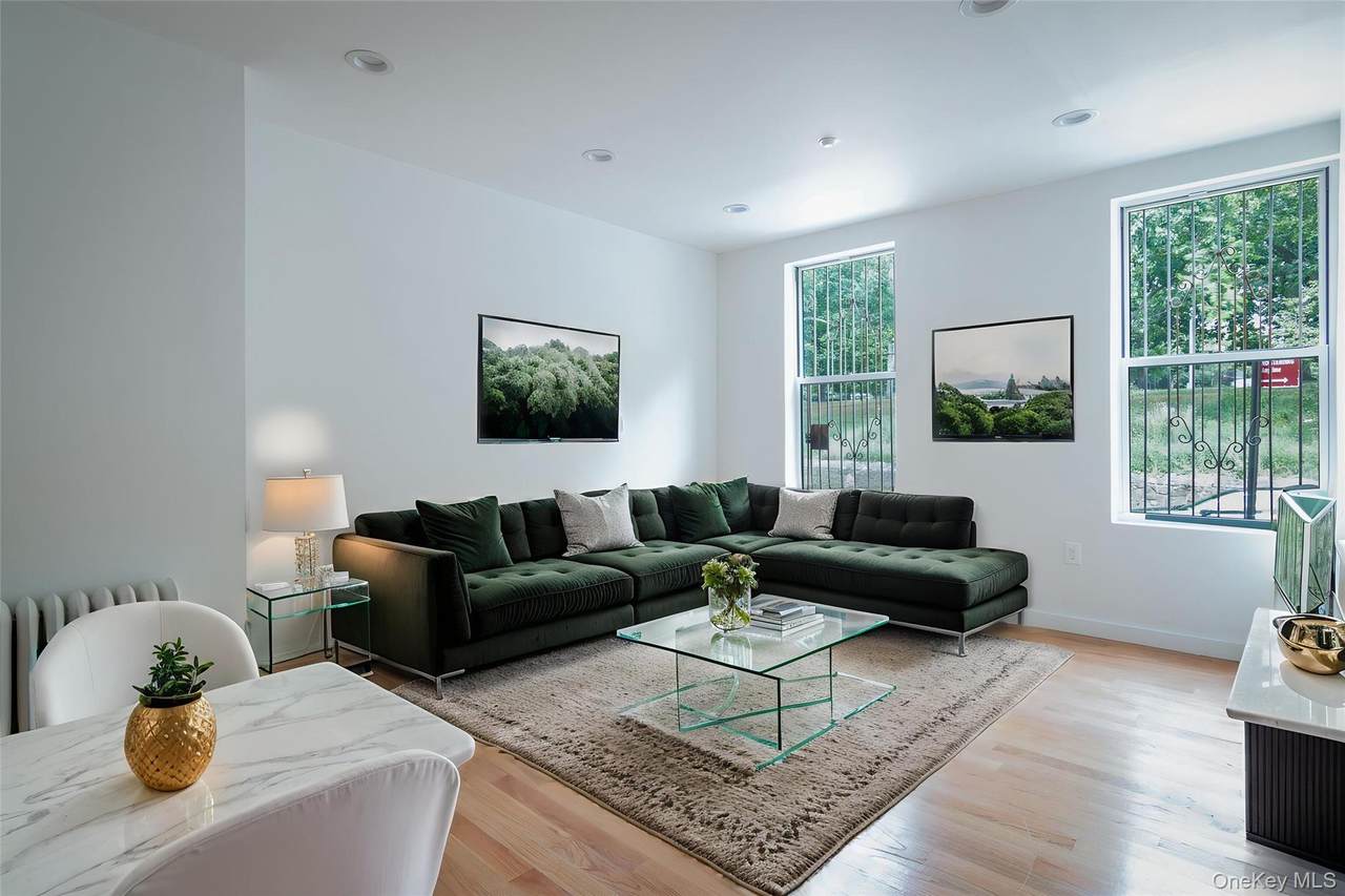 1501 Teller Avenue - Photo 1