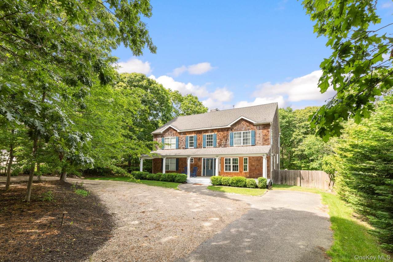 191 Shinnecock Hills Road - Photo 1