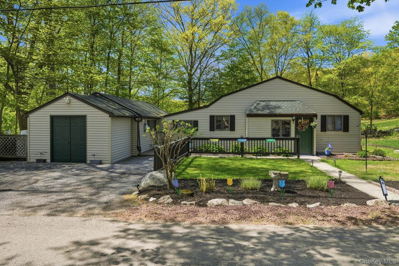 16 Sunset Place - Photo 1