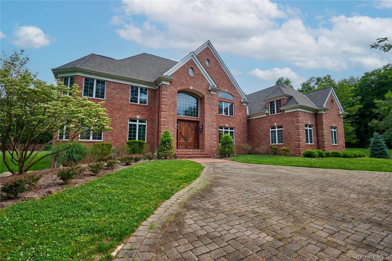 637 Mountain Road - Photo 1