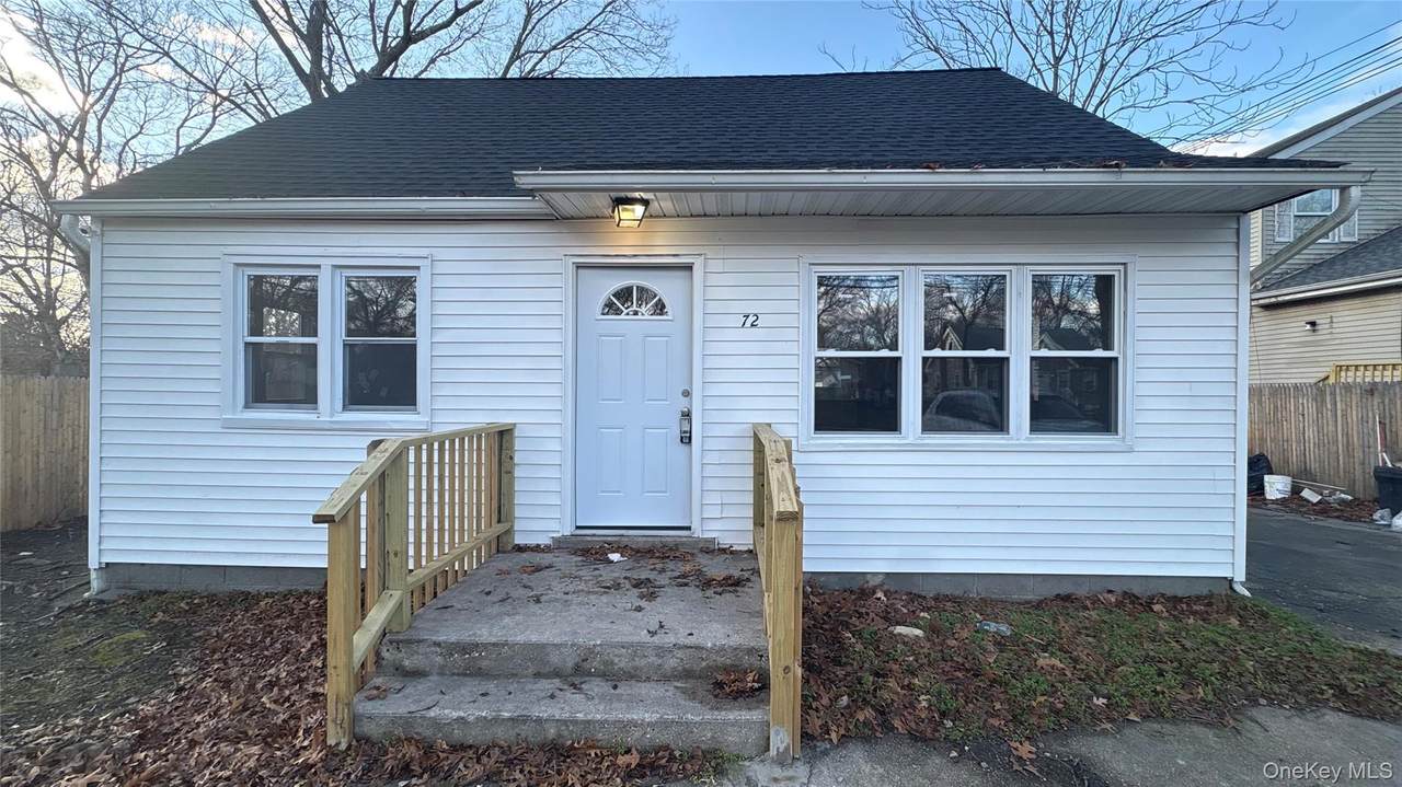 72 Judith Drive - Photo 1