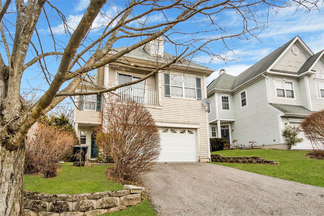 130 Benefield Boulevard - Photo 1