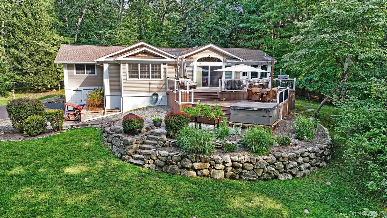 83 Maple Brook Road - Photo 1