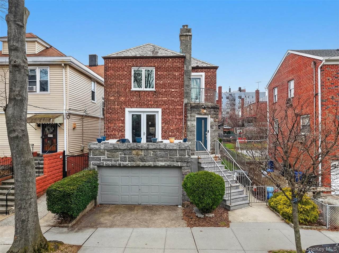 2033 Hering Avenue - Photo 1