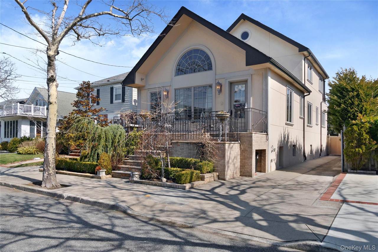 418 Beach 145th Street - Photo 1