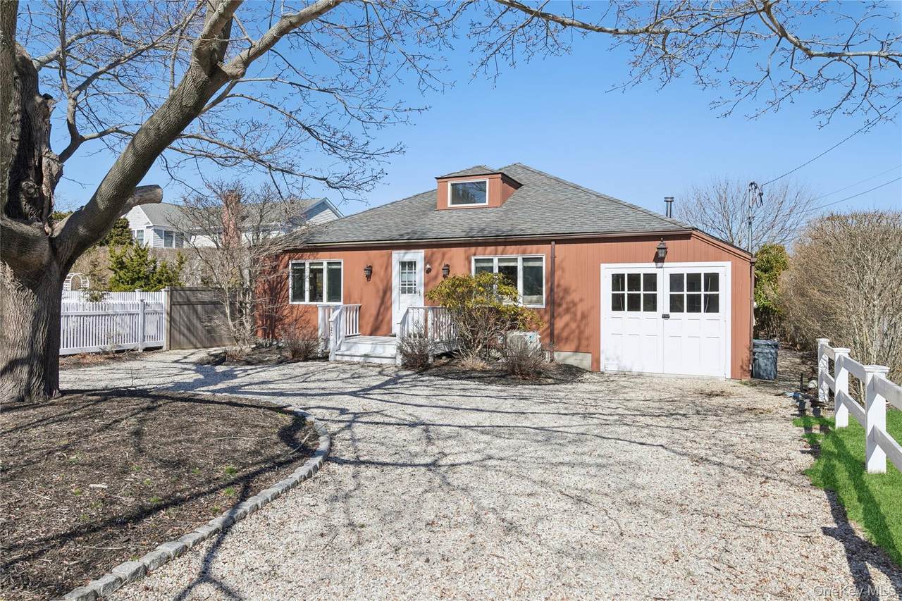 20 Mitchell Road - Photo 1