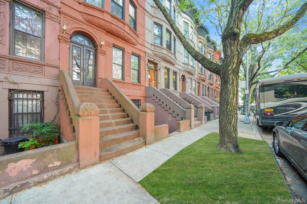 230 137th Street - Photo 1