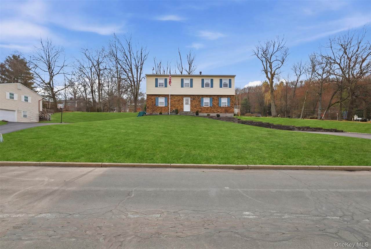 62 Woodland Road - Photo 1