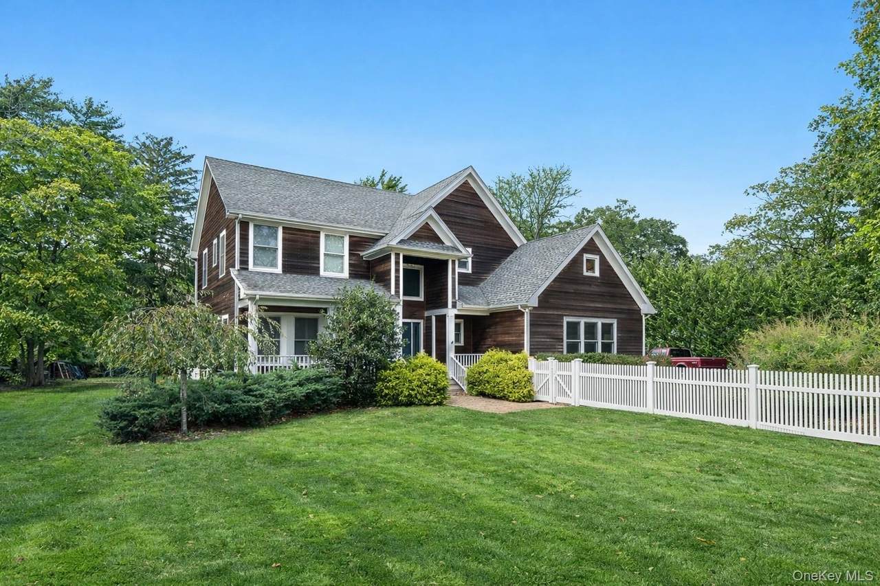 134A Montauk Highway - Photo 1