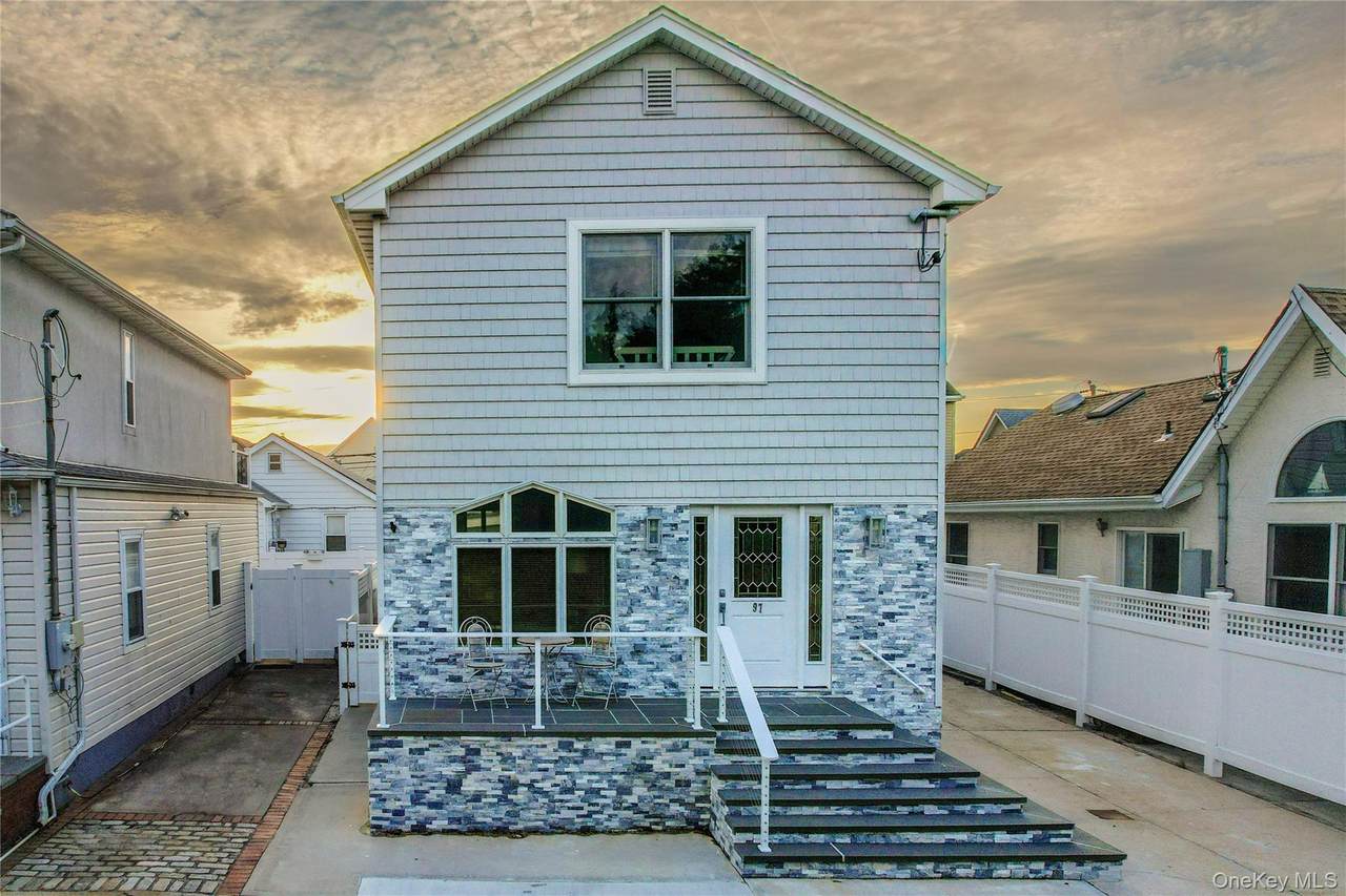 97 Cedarhurst Avenue - Photo 1