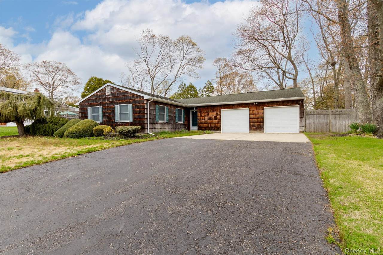 3 Chimney Court - Photo 1