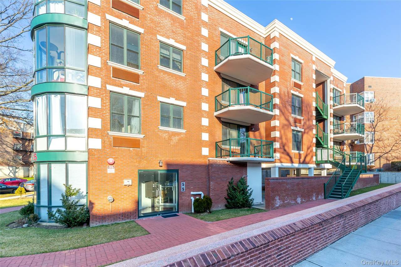 55 Middle Neck Road - Photo 1
