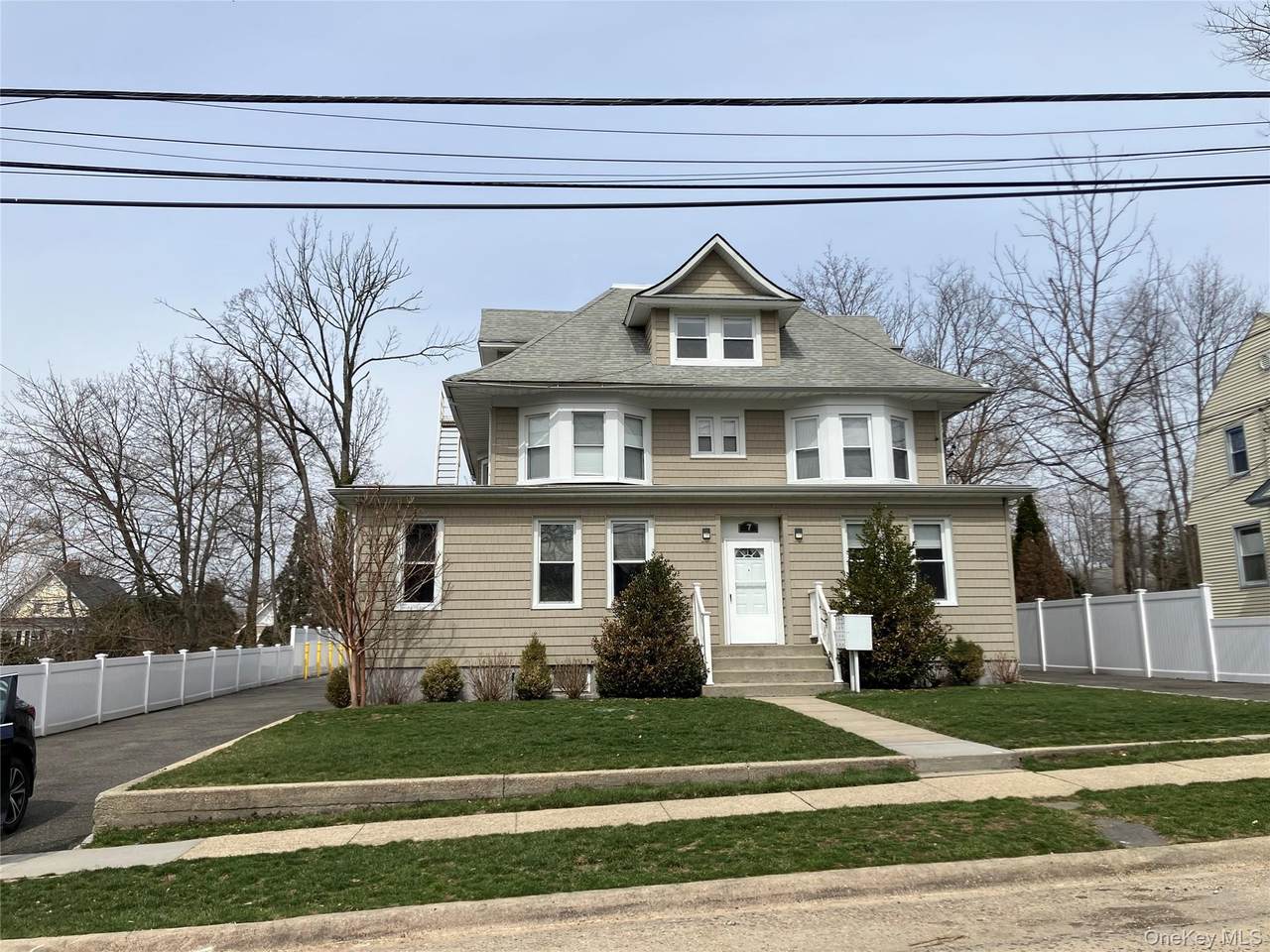 7 Dewey Street - Photo 1
