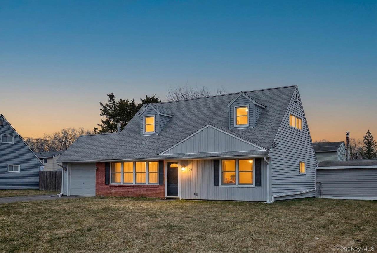 38 Dunwoodie Drive - Photo 1