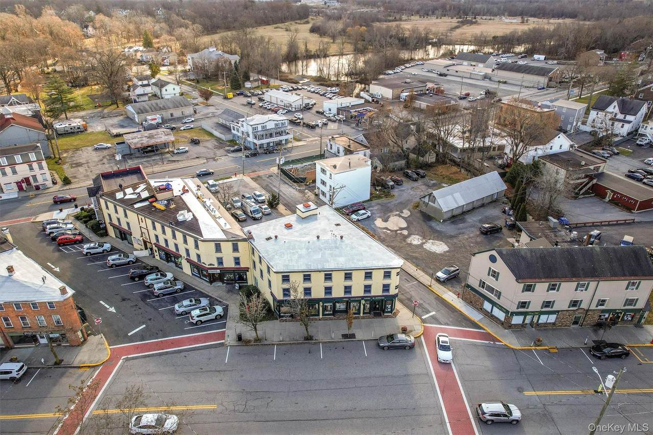 20 Walker Street - Photo 1