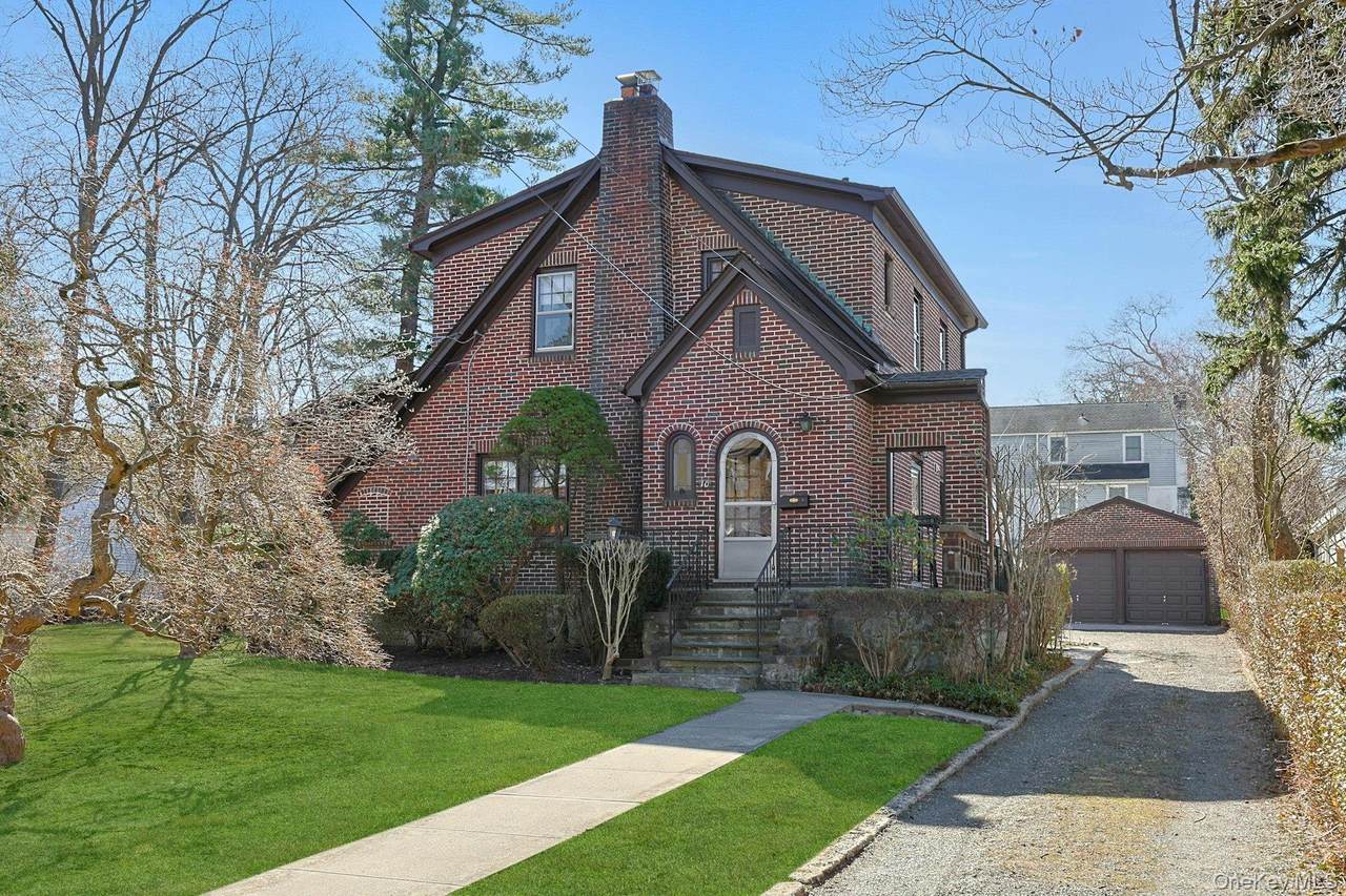 10 Robins Road - Photo 1