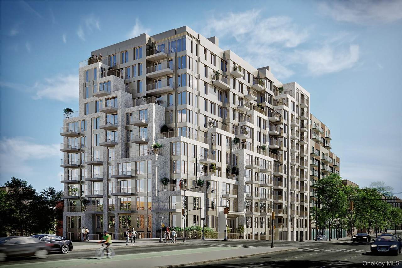 58-01 Queens Boulevard - Photo 1