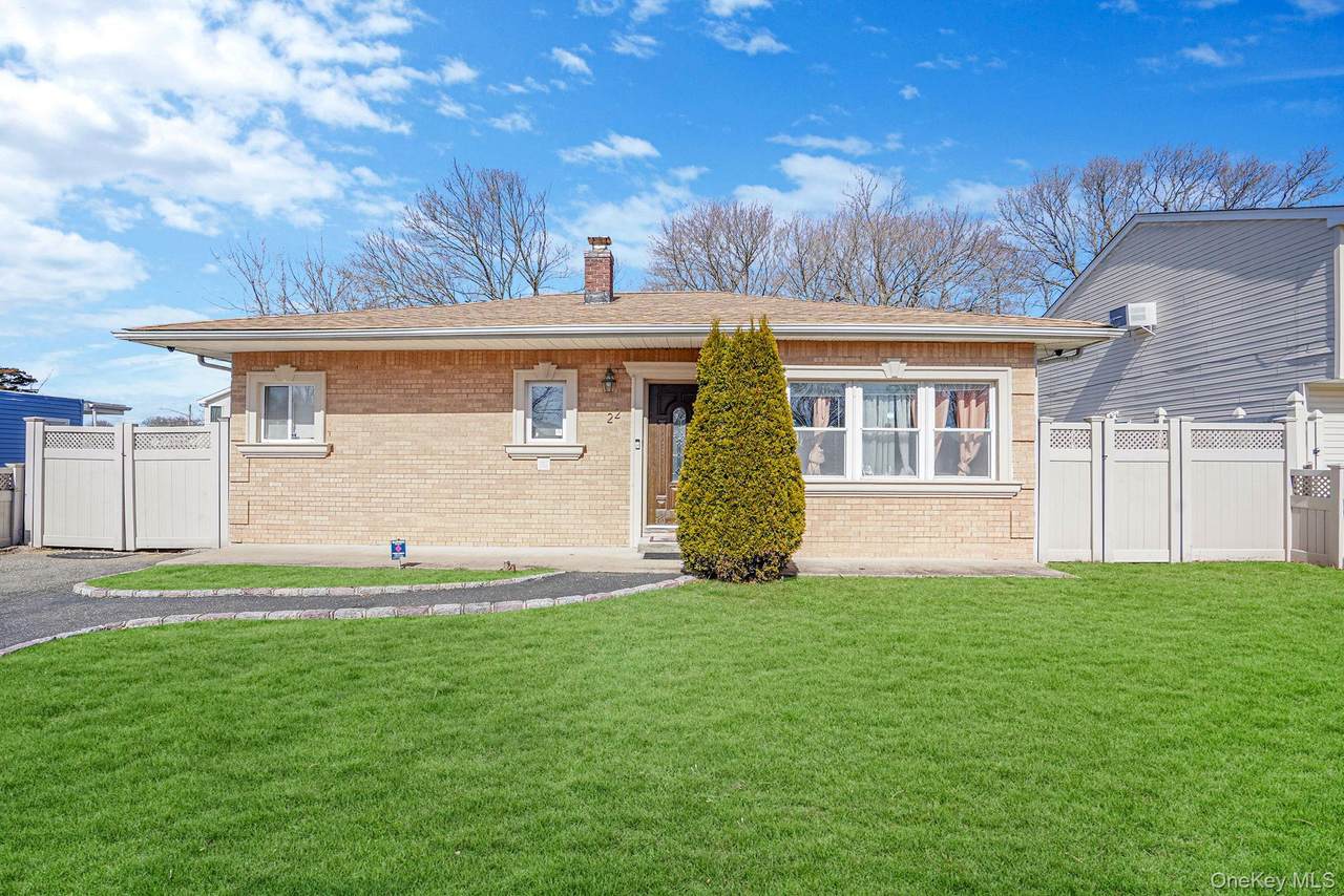 22 Somerset Road - Photo 1