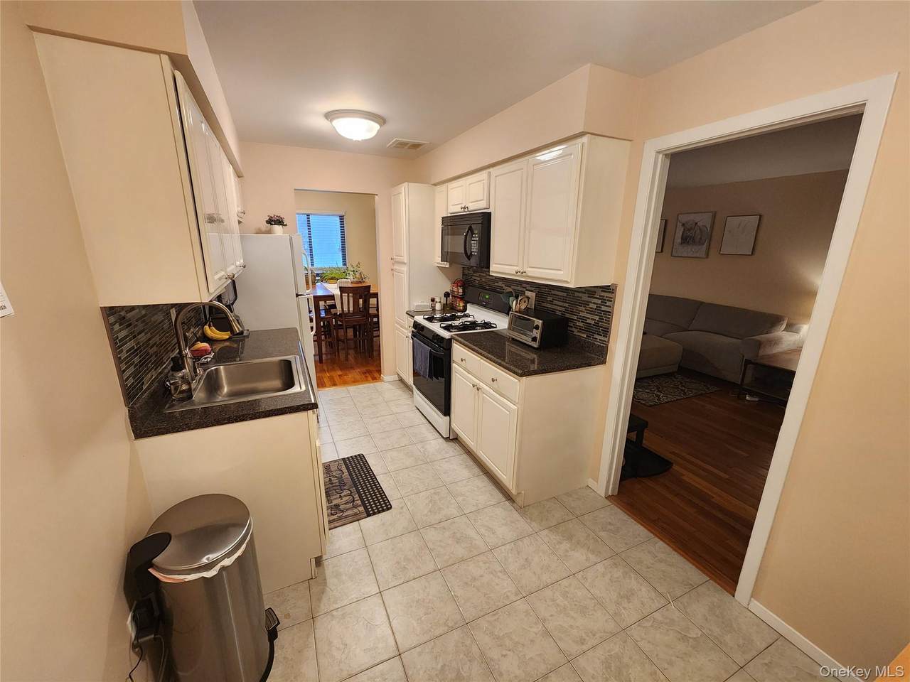 6 Charles Lane - Photo 1