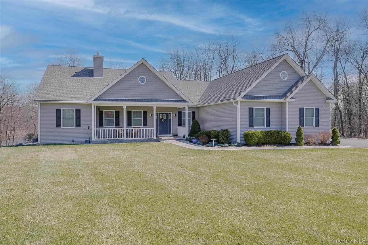 23 Swan Hollow - Photo 1