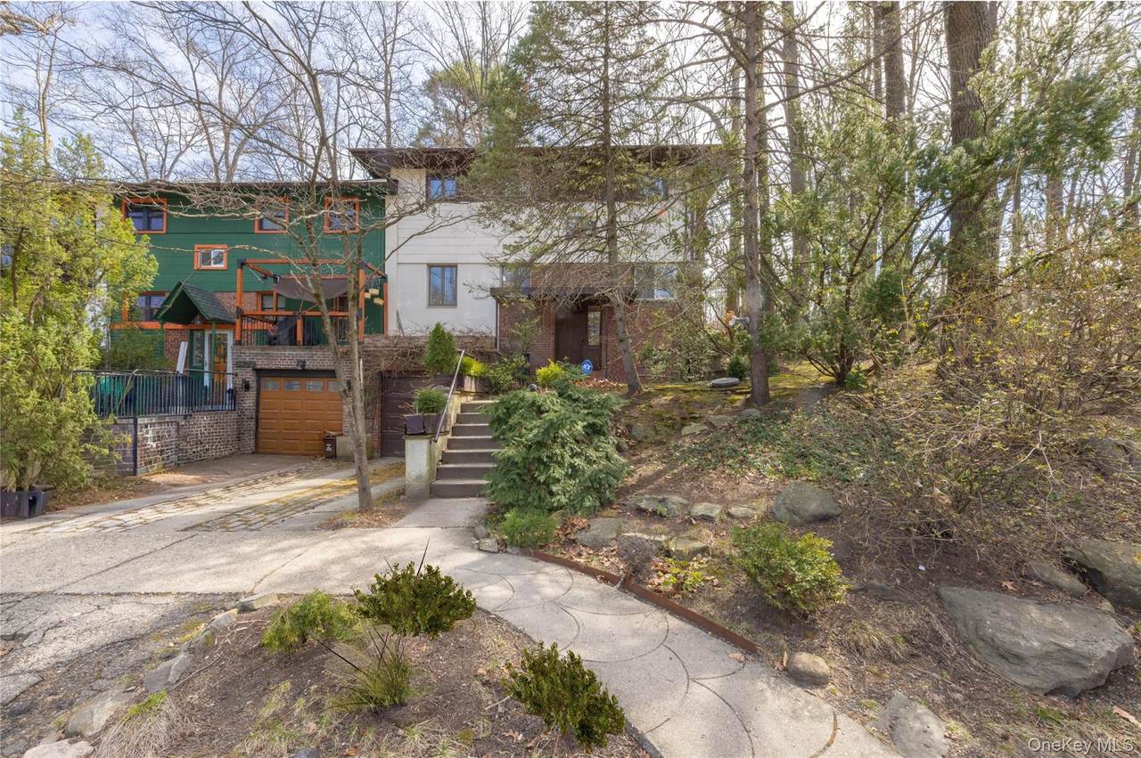 5410 Mosholu Avenue - Photo 1