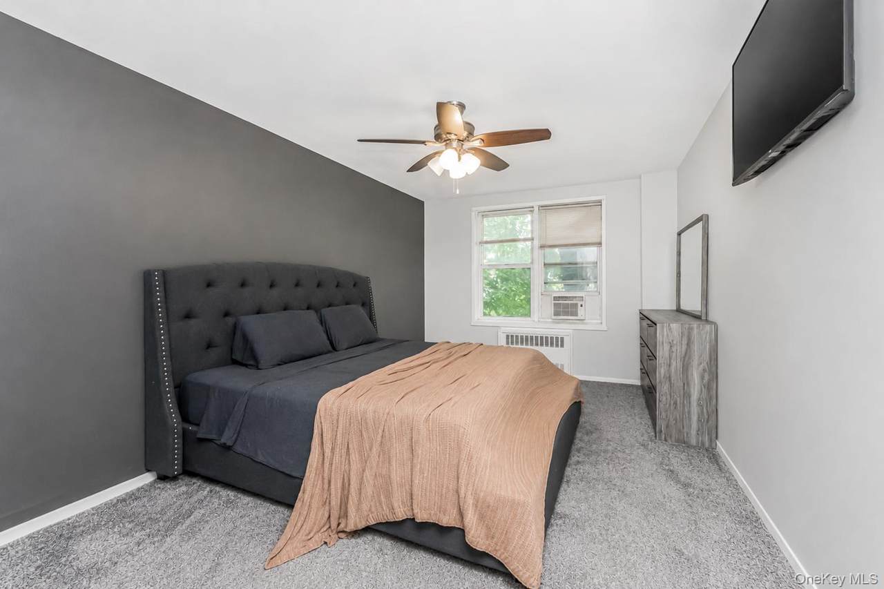 42 Pine Street - Photo 1