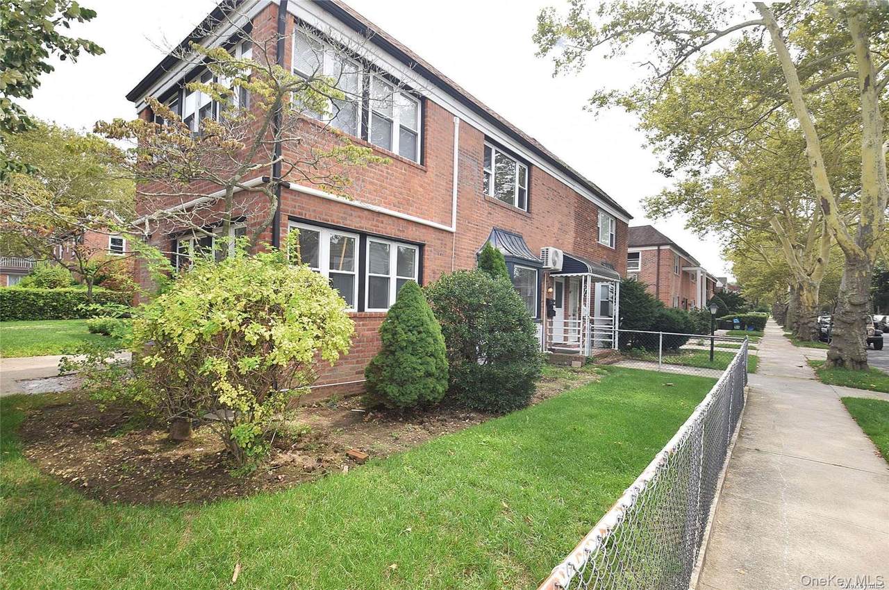 75-03 197th Street - Photo 1