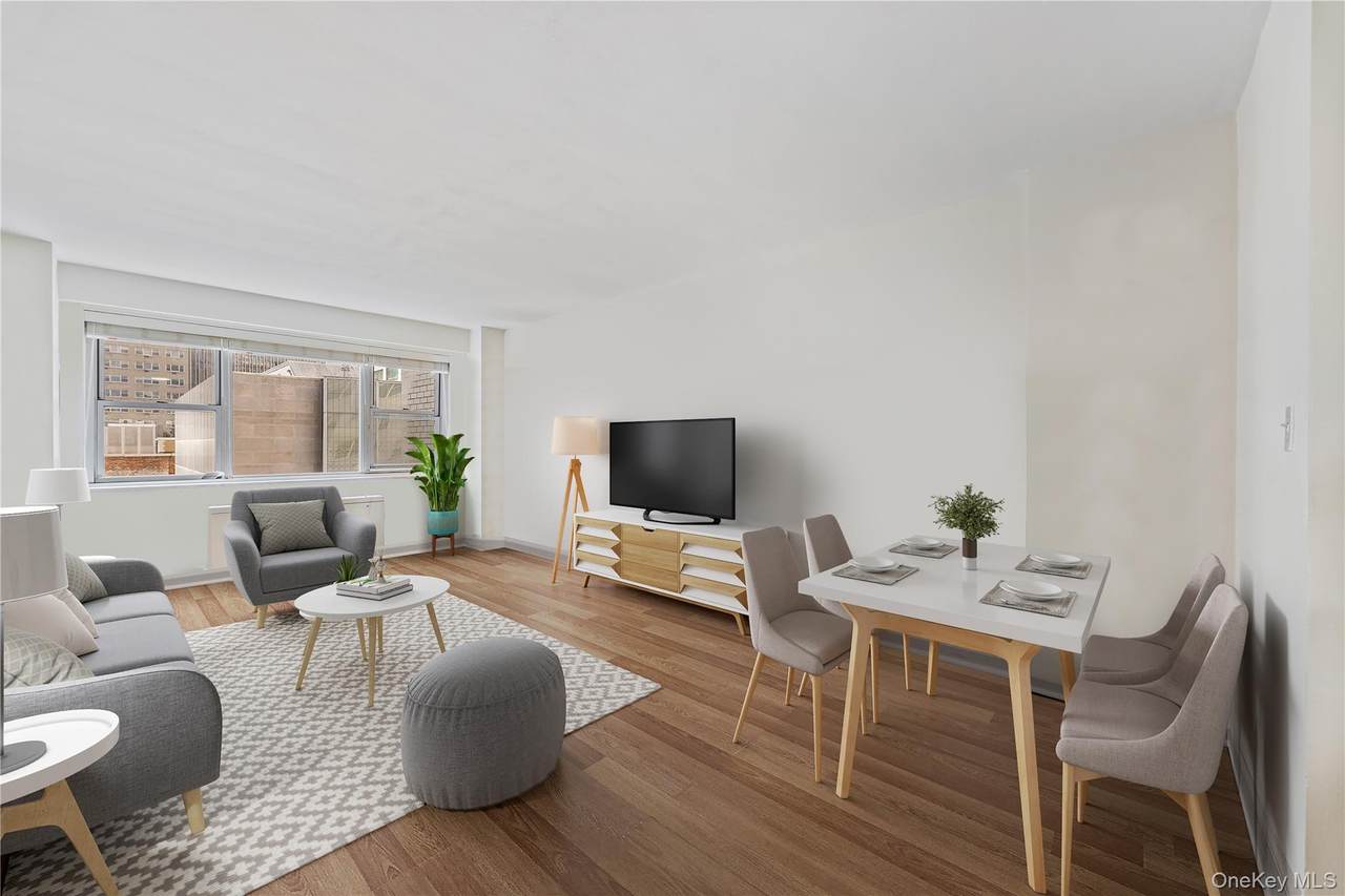 321 48th Street - Photo 1