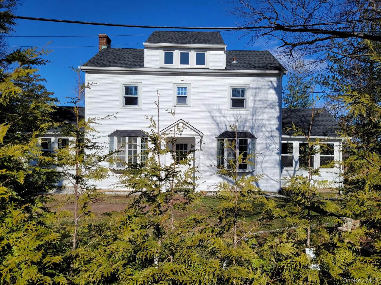 424 Centre Island Road - Photo 1