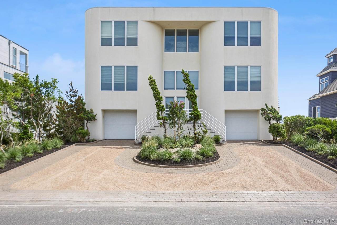 681 Dune Road - Photo 1