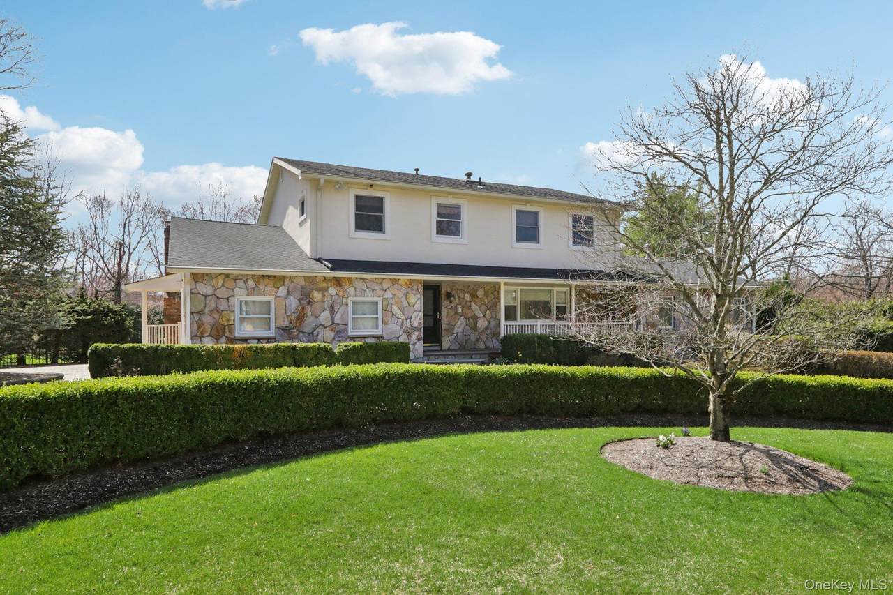 17 Rolling Ridge Road - Photo 1