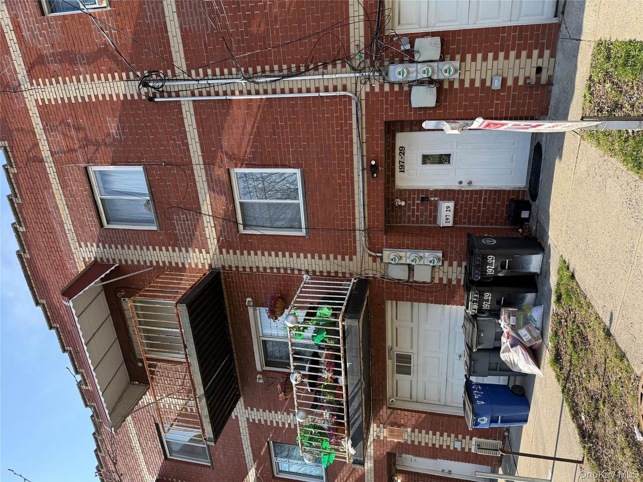 197-29 Hiawatha Avenue - Photo 1