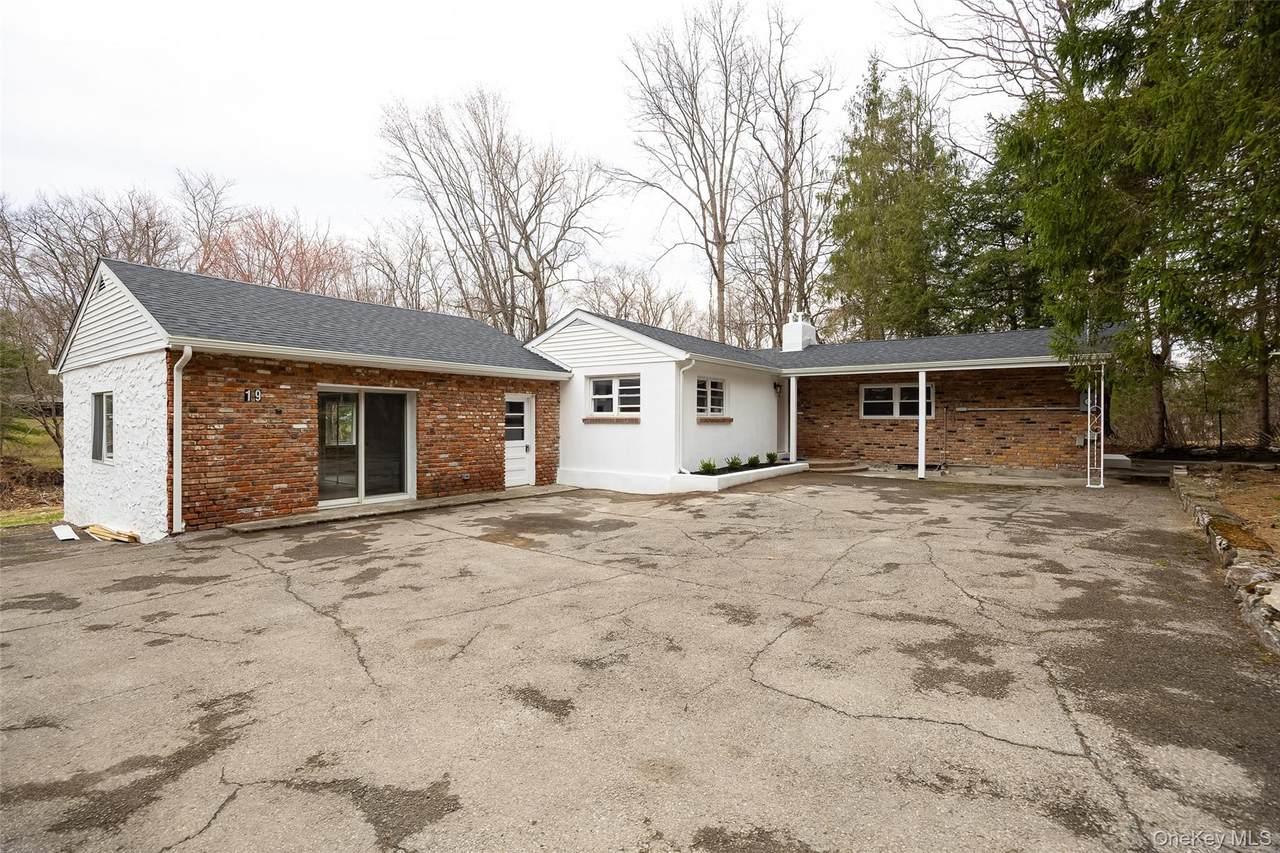 19 Creek Bend Road - Photo 1