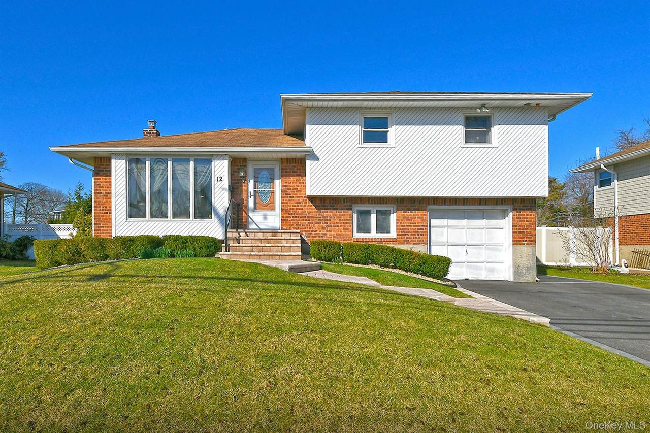 12 Oak Drive - Photo 1