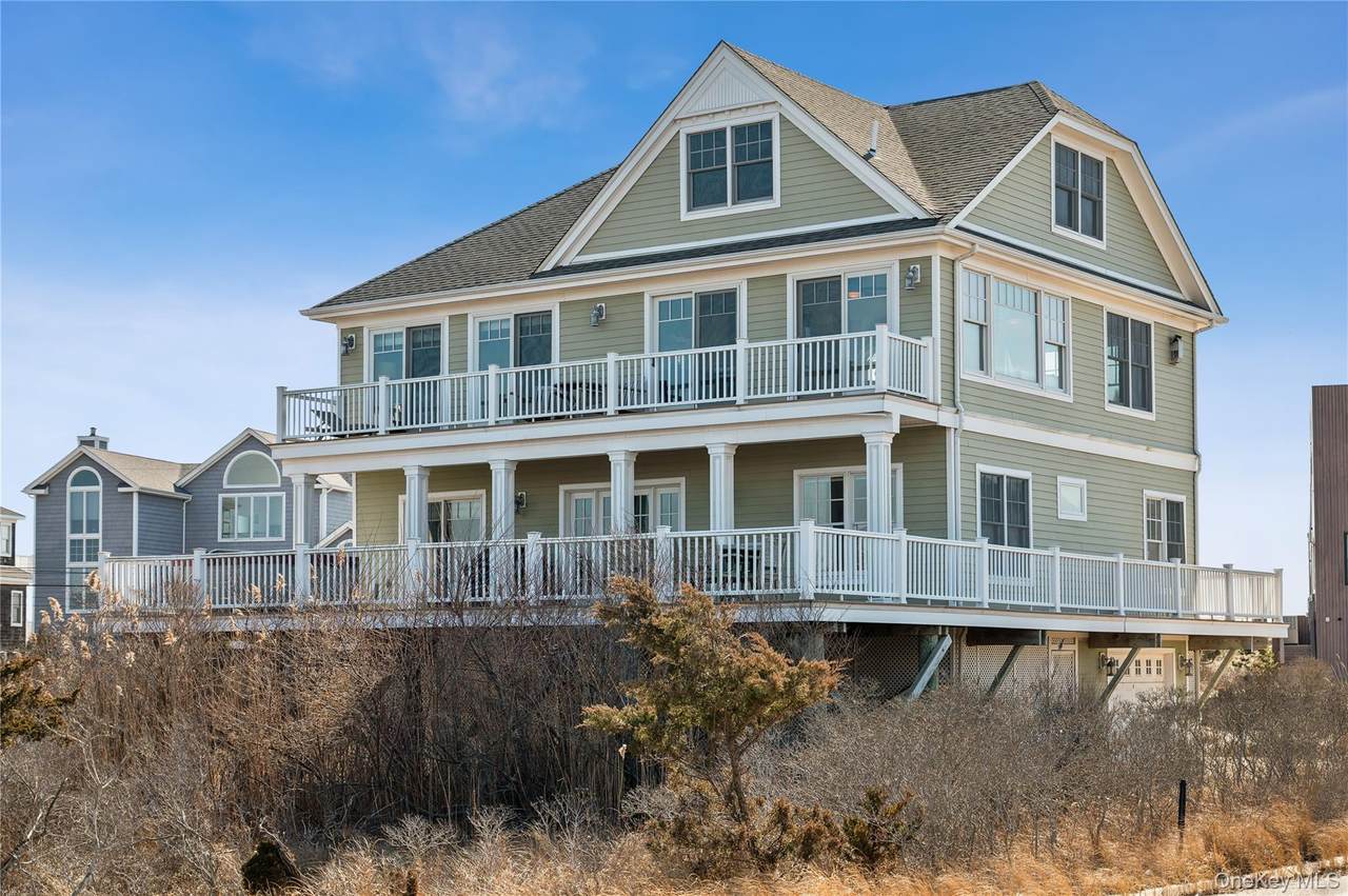 902 Dune Road - Photo 1