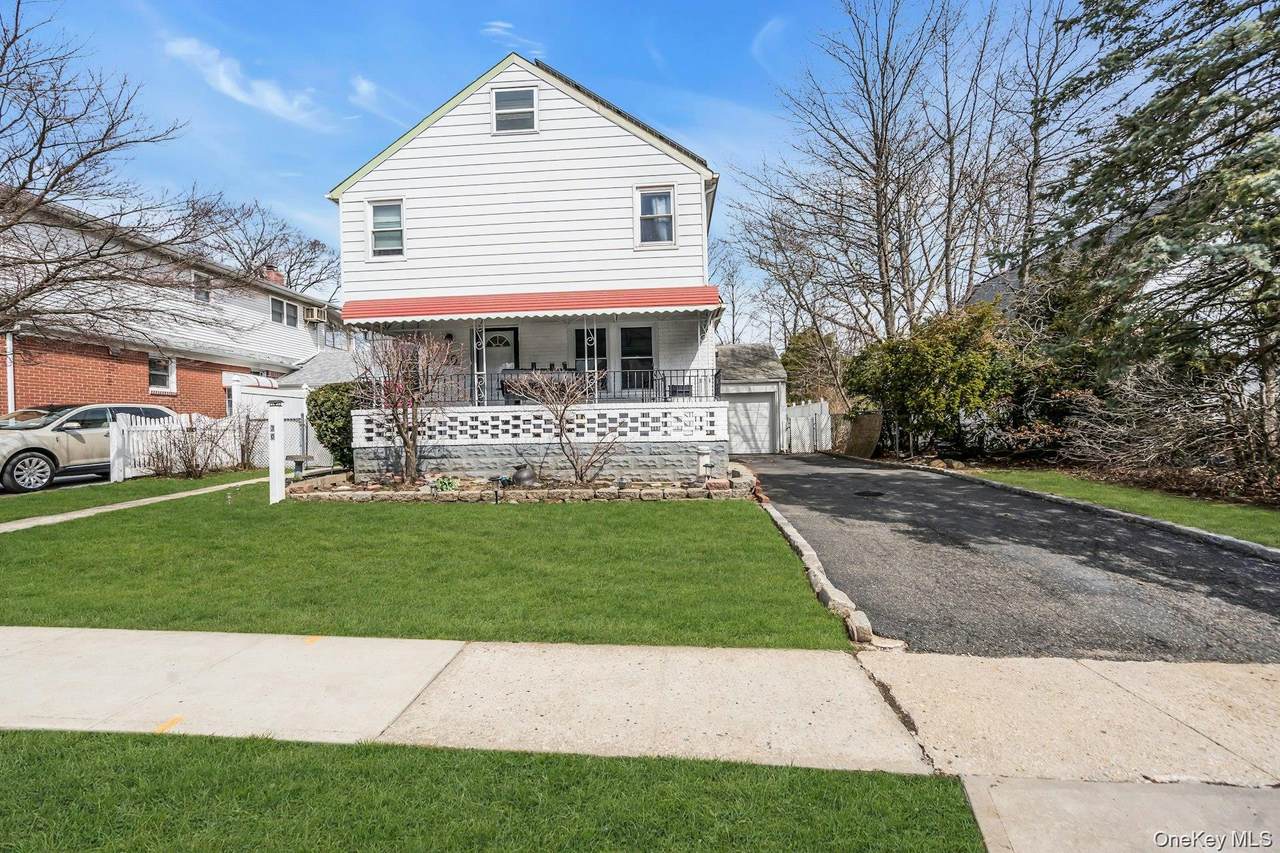 30 Norfolk Drive - Photo 1